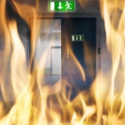 dørlukningsanlæg